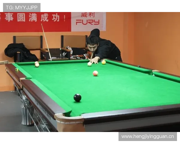 2025年台球世界锦标赛精彩落幕 新星崛起老将拼搏引热议 2025年台球世界锦标赛精彩落幕 新星崛起老将拼搏引热议