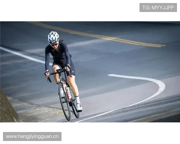 深入解析骑行的科学与艺术全面解读骑行技巧装备训练与安全秘诀